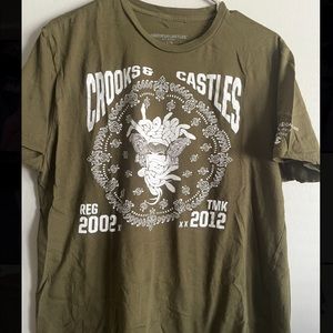 Large olive green Crooks & Castles t-shirt